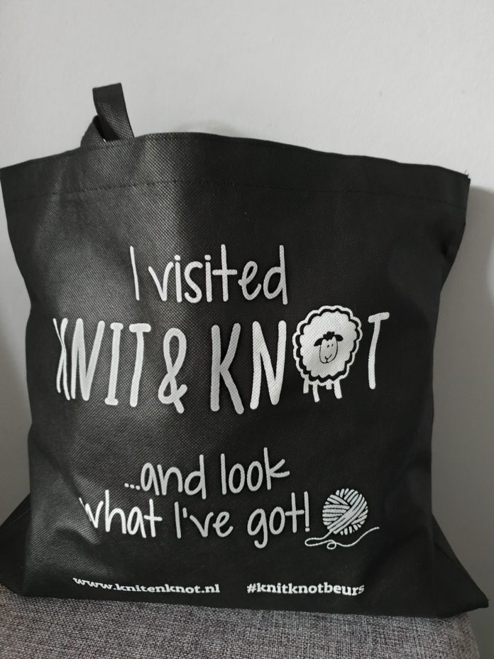 knit & knot goodiebag